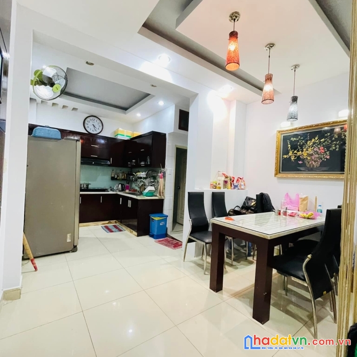 Bán nhà định cư-âu cơ-tân- bình-46m2-4 tầng- sổ vuông vức-7 tỷ.