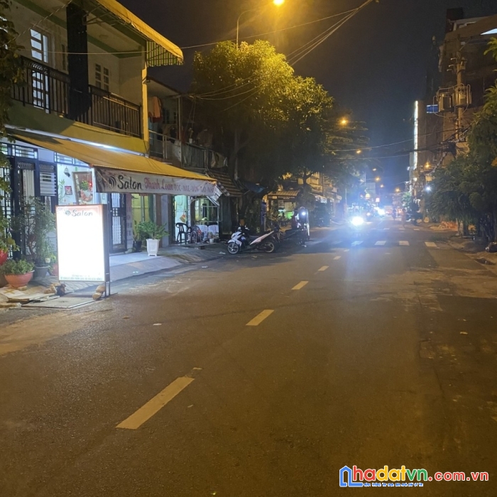 Bán nhà mặt tiền đường ngụy như kontum, quận tân phú, 80m2,  10.8 tỷ .