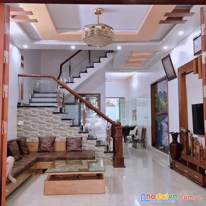 Ngõ 480 đội cấn - 45m2 -lô góc-  ô tô đỗ 18m - 5,3 tỷ