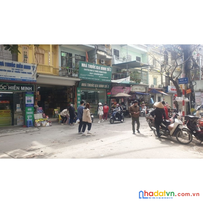 Bán mặt phố pháo đài láng, mặt chợ kd thực phẩm, 70m2 mt4m, 16.5 tỷ!