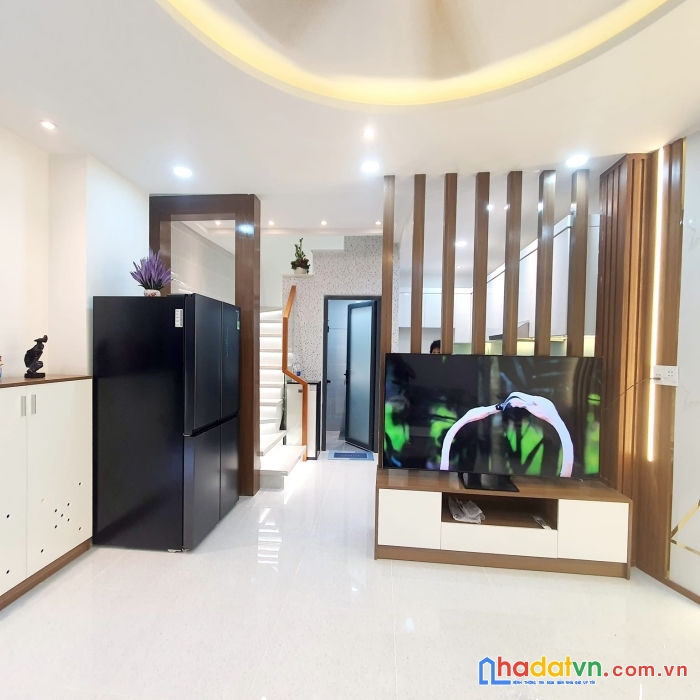 Nhà mới xây nở hậu 3m, nội thất cao cấp hxh nguyễn du, gò vấp 6.5 tỉ