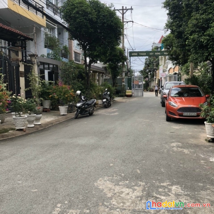 Cần bán căn nhà khu compound hoàng diệu 2 tp thủ đức