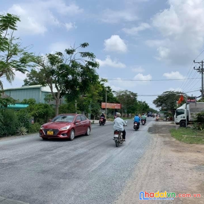 Cần bán gấp lô đất nền long an-thị trấn cần đước-120m2-giá 1.4 tỷ-shr-lh 0908991827