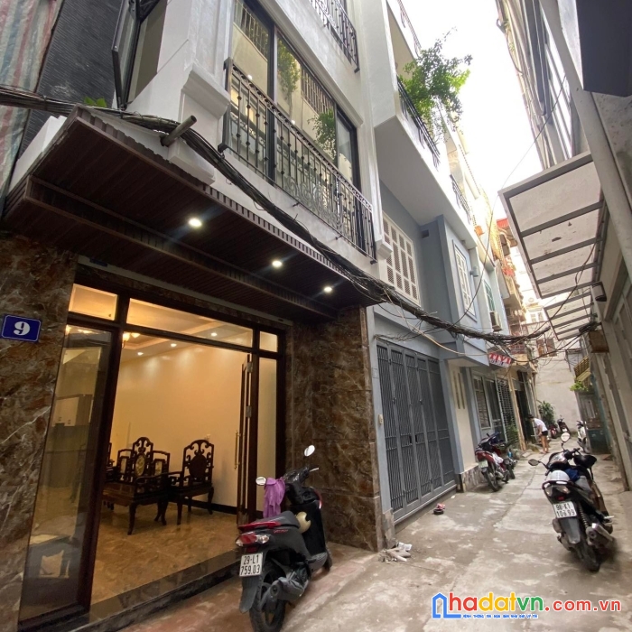 Bán nhà già rẻ vừa ở vừa kinh doanh-ô tô -hai bà trưng hà nội dt: 46m