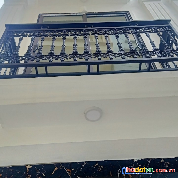 Bán nhà tại gần kđt văn phú hà đông, dt 35m2*5t, vị trí kinh doanh ô tô qua nhà. giá 4.5 tỷ