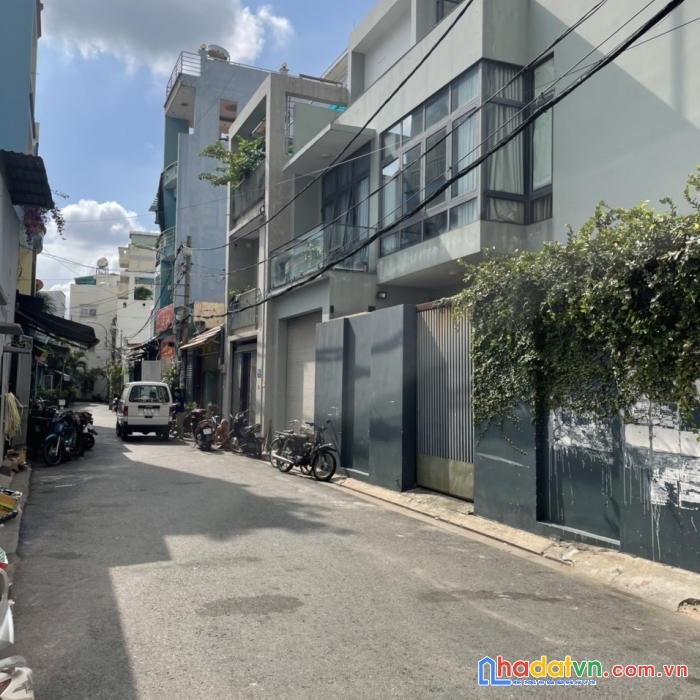 Bán nhà hxh tân phú, 2tầng 48m2, 2 phòng 5tỷ thương lượng