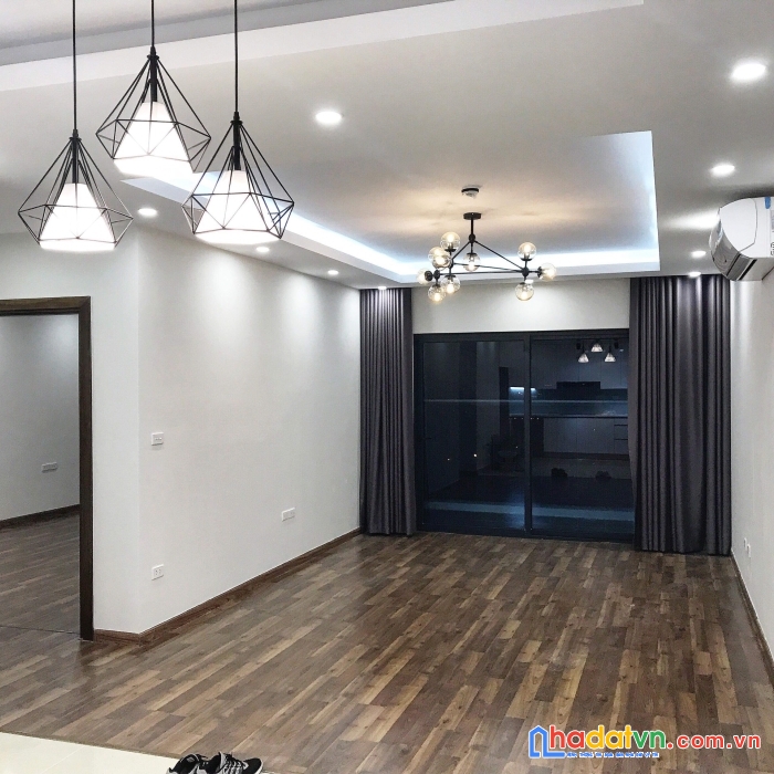 Bán căn hộ 3pn 143m giá 4ty150  tại golmark city bao hết các loại  thuế  phí lh 0394392185