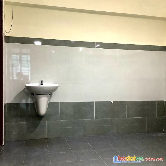 Xe hơi ngủ trong nhà,phường 15, tân bình 83m2, chỉ 70tr/m2