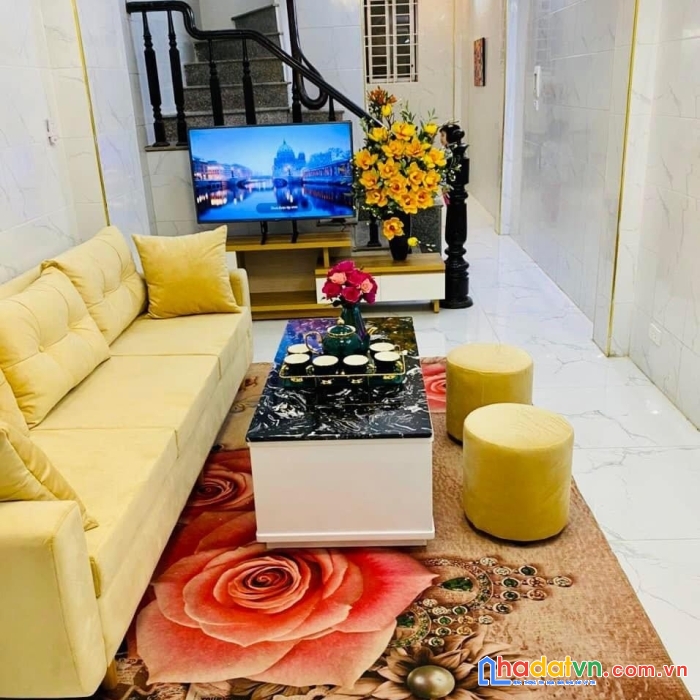 Rẻ đẹp triều khúc thanh xuân 40m 5t mt 3.5m 4 tỷ doanh thu 250tr/n