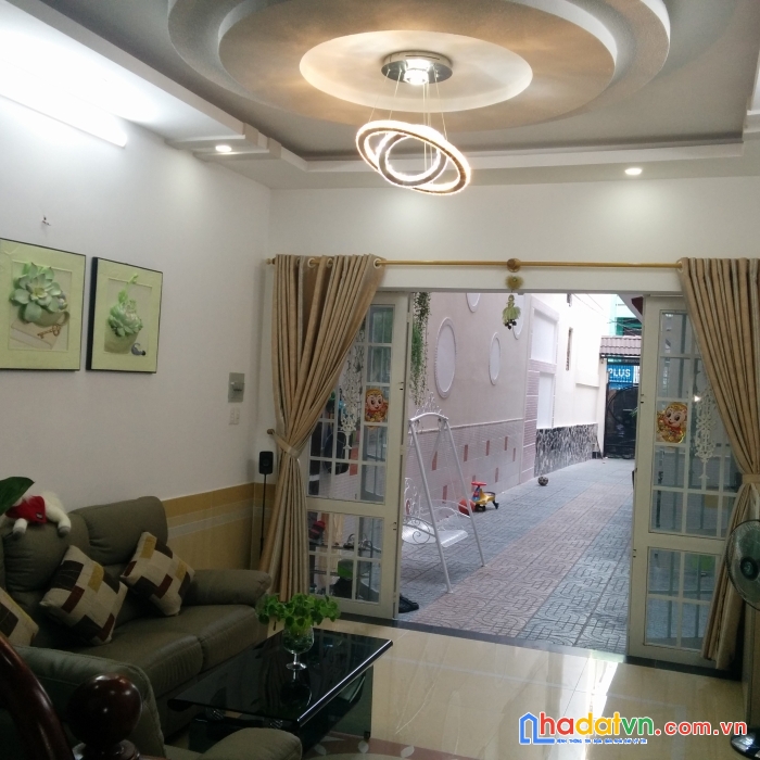 Bán nhà 617/9 nguyễn kiệm, p.9, q.phú nhuận, giá 7.8 tỷ, 41m2, 1t2l,st 3wc, có sân rộng 70m2
