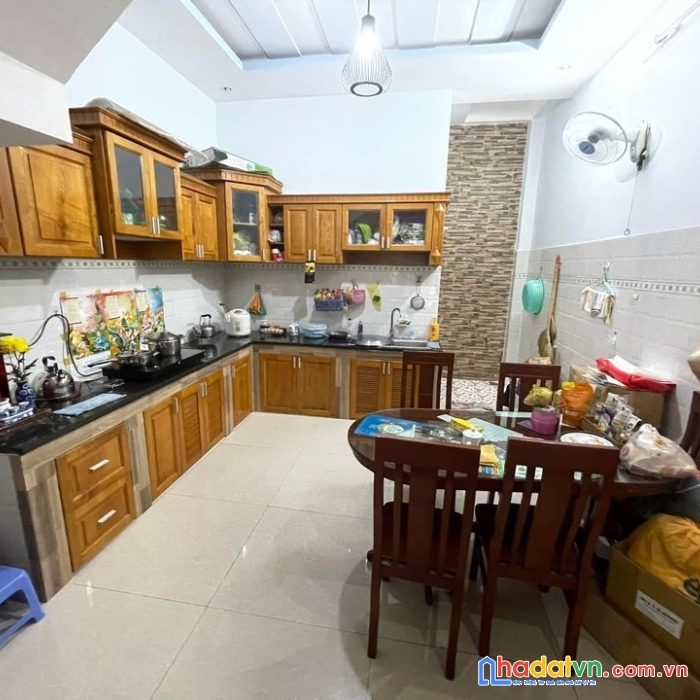 Nhà mới đẹp, hxh,phạm văn chiêu, gò vấp, dt 4 x15 m2, giá 6.5 tỷ.