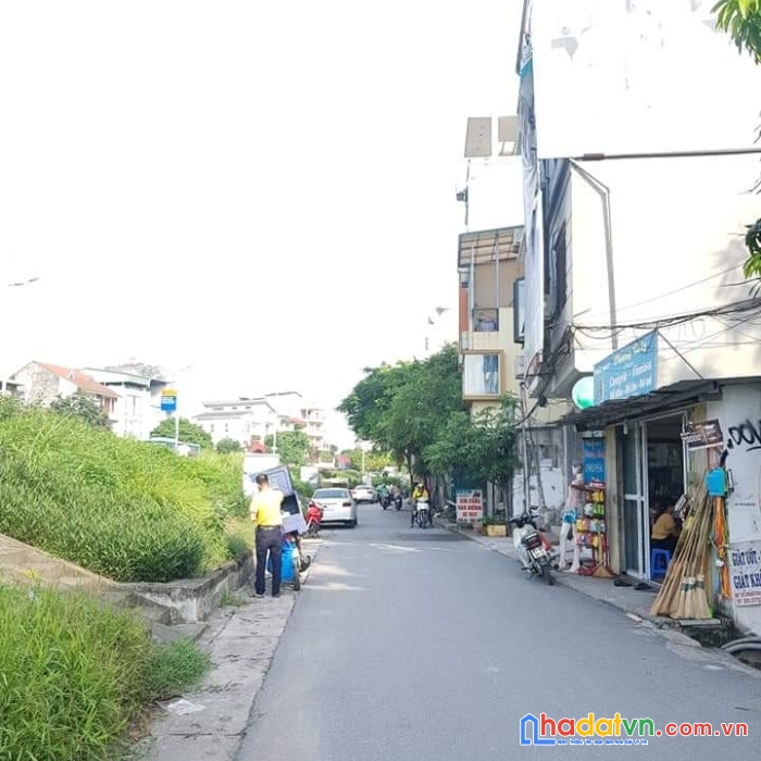 Đất mặt phố, an duong vương 280m, mt 10m, giá 11.5 tỷ.