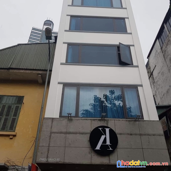 Bán nhà hoàng quốc việt 55m x 6 tầng, mt 6m, 11.5 tỷ, gara 7 chỗ, thang máy, ở và kinh doanh văn