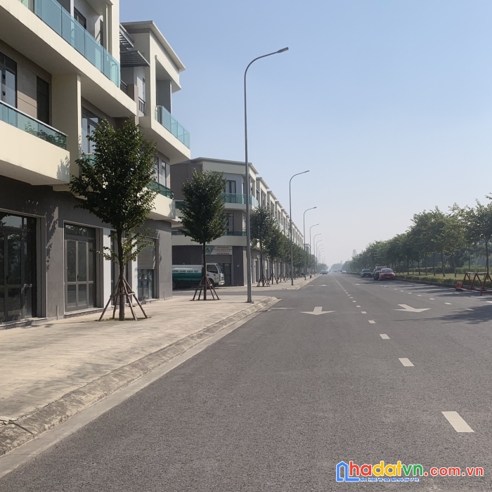 Cần thanh khoản gấp căn shophouse trục chính siêu đẹp khu đô thị vsip bắc ninh