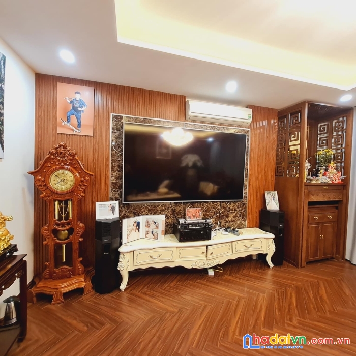 Bán nhà phố huỳnh thúc kháng, đống đa 70m, 6 tầng, mt 4.8m. giá: 27 tỷ