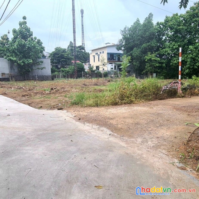 Cần bán lô đất nền xã phú ngọc huyện định quán đồng nai