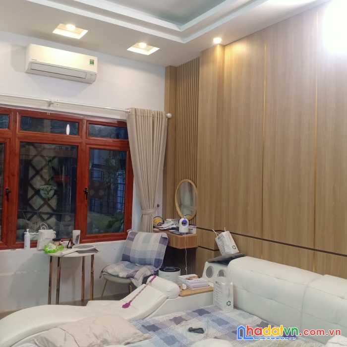 Bán nhà trần duy hưng cầu giấy   hà nội, 42m 5 tầng, thang máy, kinh doanh, oto chỉ nhỉnh 12 tỷ.