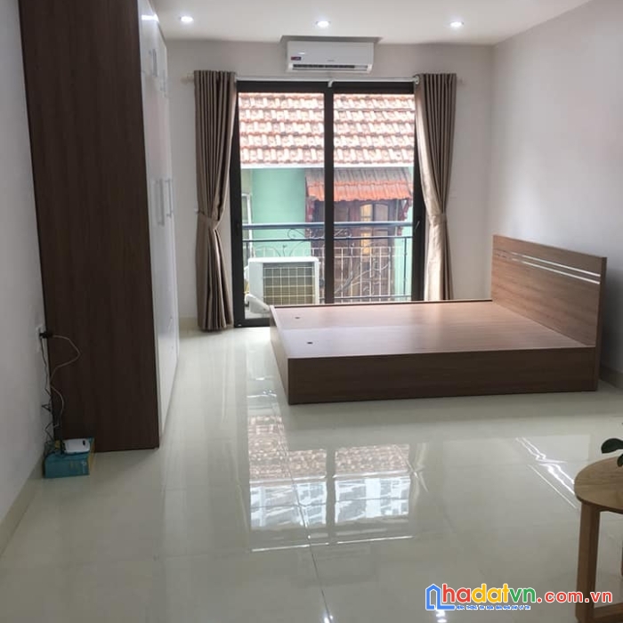 Bán ccmn thanh xuân, 100m, 8t, 24pkk, ôtô tránh, dt 1tỷ2/năm, nhỉnh 14 tỷ