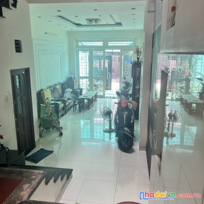 Chính chủ bán gấp nhà 1/ hxt - đường số 28 - gò vấp - 81m2 - 11,5ty - btct - 4 lầu