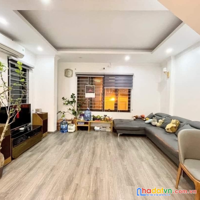 Cần bán gấp nhà nguyễn an ninh 54m2, 5 tầng, 2 thoáng, ô tô đỗ, nhỉnh 5 tỷ, lh 0988838738.