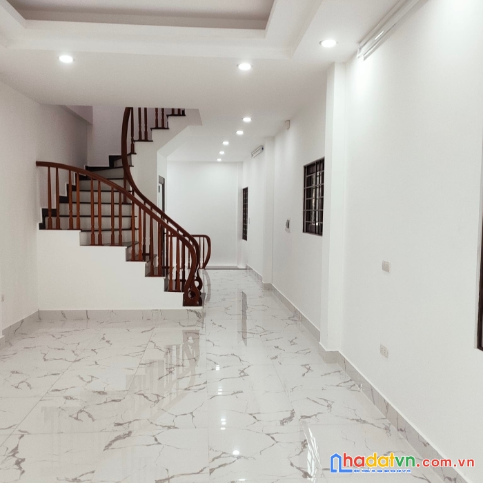 Triều khúc-thanh xuân-mặt tiền rộng- 7 phòng cho thuê-3,95 tỷ