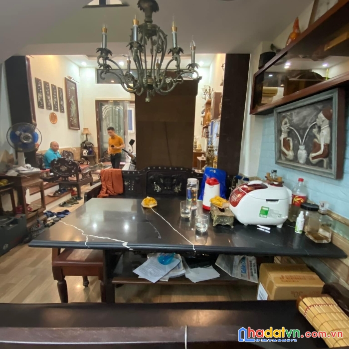 Bán nhà lê lợi - hà đông, 49m2, 4 tầng, mặt tiền 5m, ô tô vào nhà, giá 4.9 tỷ