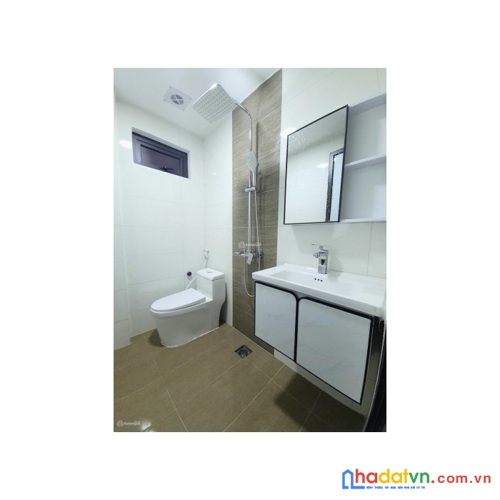 Bán nhà mới nguyễn văn linh 35m 5t mt5.2 ô tô đỗ cửa chỉ 3.05 tỷ
