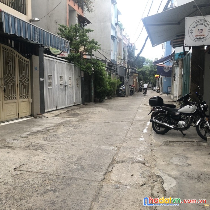 Nhà cấp 4 kiệt ô tô phan thanh