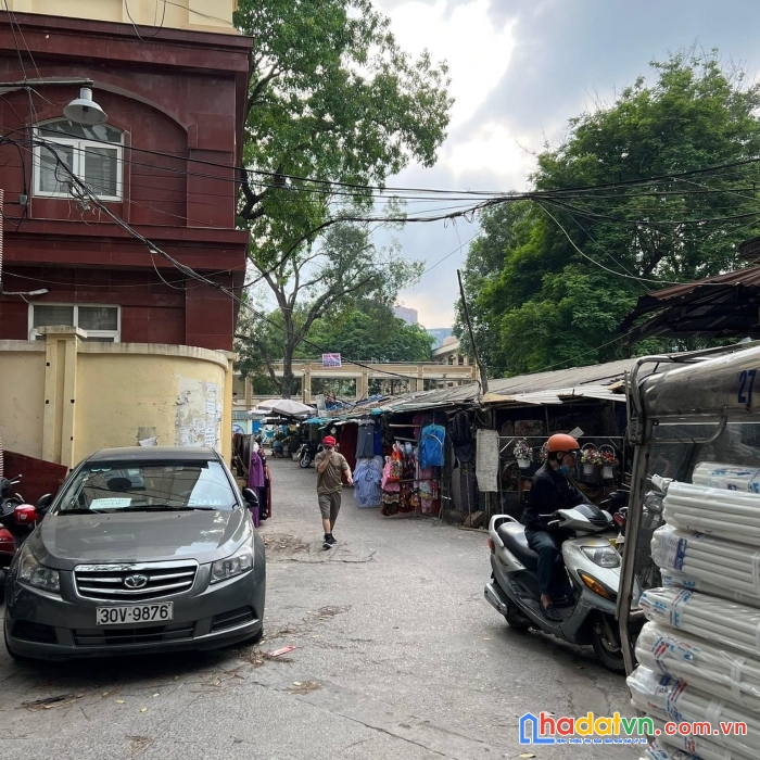 Cân bán nha tt đống đa dt55m,gía 9 tỷ.