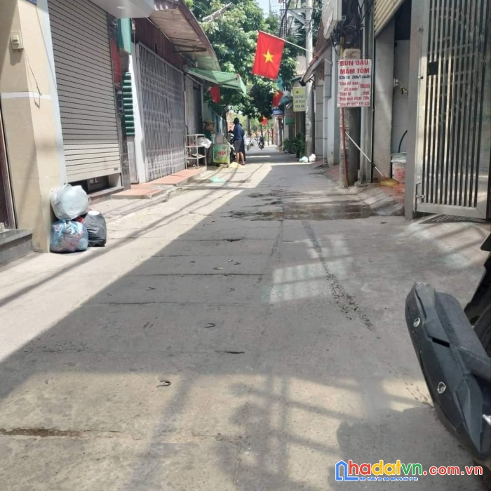 Bán nhà đẹp đình quán trung tâm bắc từ liêm- phố lớn- ô tô qua nhà- kinh doanh- 35m2 5 tầng 3.75