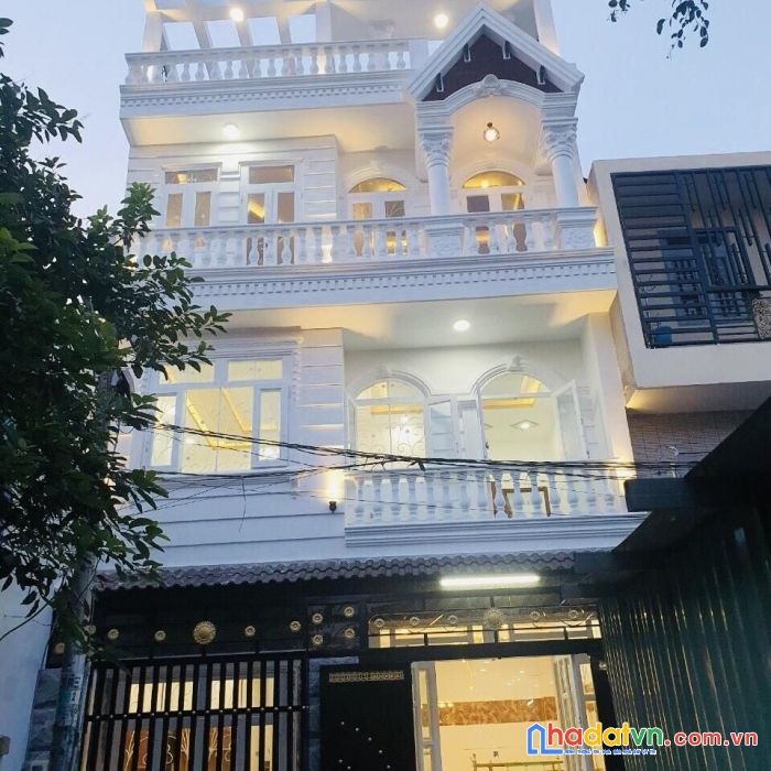 Ngộp bank bán gấp biệt thự mini bình tân giá rẻ, ô tô vào nhà, 56m2,  5.3 tỷ.