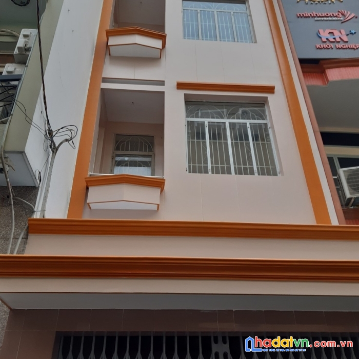 Cần bán hoặc cho thuê nhà đ/c 51/4/11 thành thái phường 14, quận 10 tphcm