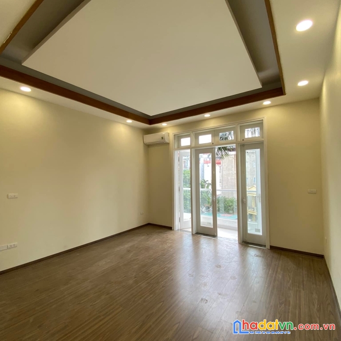 Hot hot mặt phố nguyễn ngọc vũ - cầu giấy - mặt tiền khủng - kinh doanh đỉnh dt 60m2 6 tầng giá 21