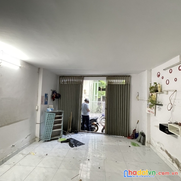 Chủ ngộp bán gấp nhà 1 sẹc, tân kỳ tân quý, tân phú, 36m2, 3.2 tỷ.