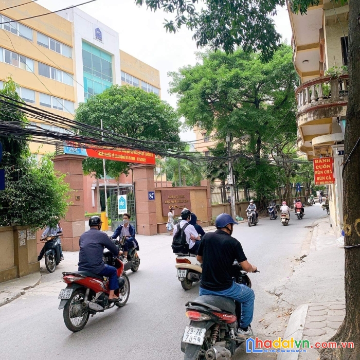 Tòa văn phòng mặt phố nguyễn văn trỗi thanh xuân 80m 6t mt 5m 14,6tỷ