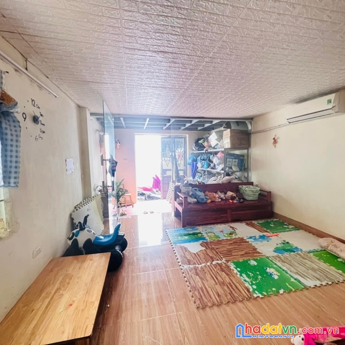 Tôi chính chủ bán nhà riêng tại tả thanh oai thanh trì, dt 41m2, giá 1.93 tỷ.