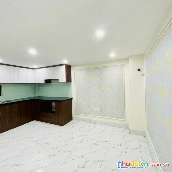 Bán nhà khương hạ full nội thất 4.x tỷ ngõ oto gần chợ