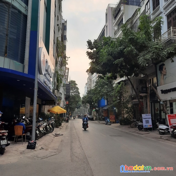 Mua ngay nhà hoàng quốc việt - cầu giấy - 60x6t - mt 7.5m - phân lô. giiá 15 tỷ