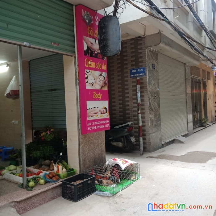 Bán nhà hòa bình 7, ngõ thông thoáng nhà cách oto hơn 10m, sổ đỏ đẹp chỉ nhỉnh 1.6  tỷ.