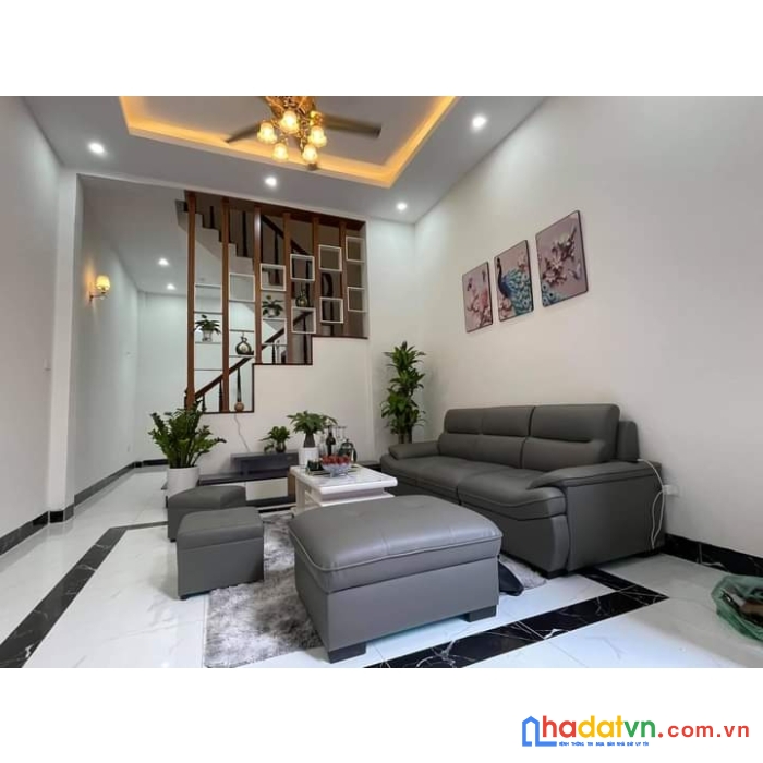 Xuân phương-ô tô đỗ-nhà đẹp-ở ngay-42m chỉ hơn 2tỷ