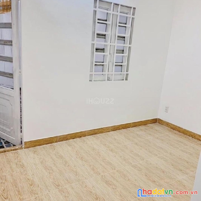 Bán gấp nhà xe tải , 66m2, 4 lầu, 8.5 tỷ.