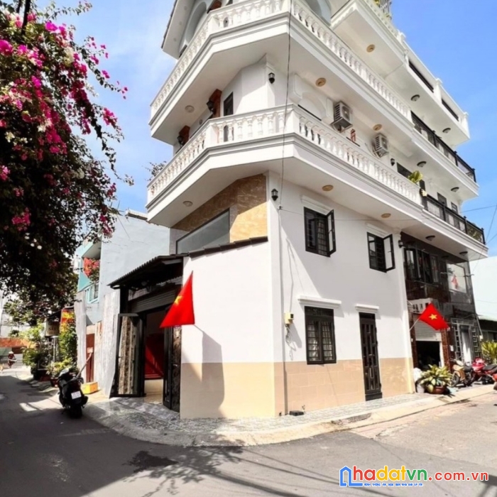 Bán gấo lô góc 2 mặt tiền đường số phạm văn chiêu p16. gò vấp, xe hơi 5 x 8.5m, 5 tầng dt : 5m x