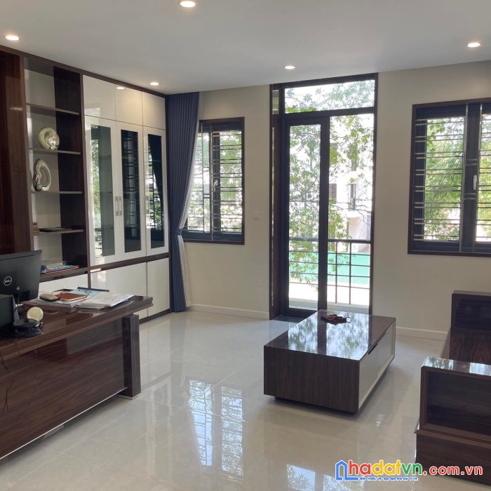 Biệt thự nhà giàu kđt vĩnh hoàng 115m2x6t - thang máy - gần hồ vĩnh hoàng -  2 mặt ô tô tránh, vỉa