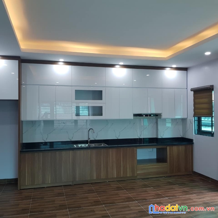 Bán nhà siêu đẹp lô góc hoàng quốc việt, 2 mặt tiền khủng 13m, dt 48m2, 7t, thang máy, giá 15.4 tỷ