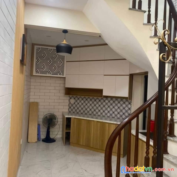 Bồ đề long biên 3.6 tỷ 36mx5t ngõ thông các ngả