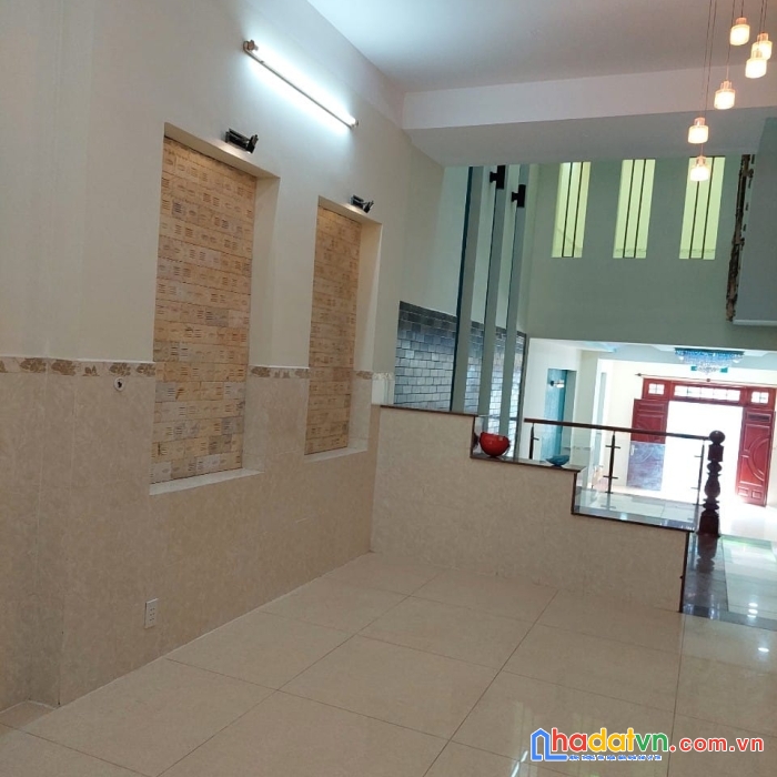 Bán nhà 138 phạm hữu phường phú mỹ quận 7,125m2, 2 tầng gía 7,9 tỷ