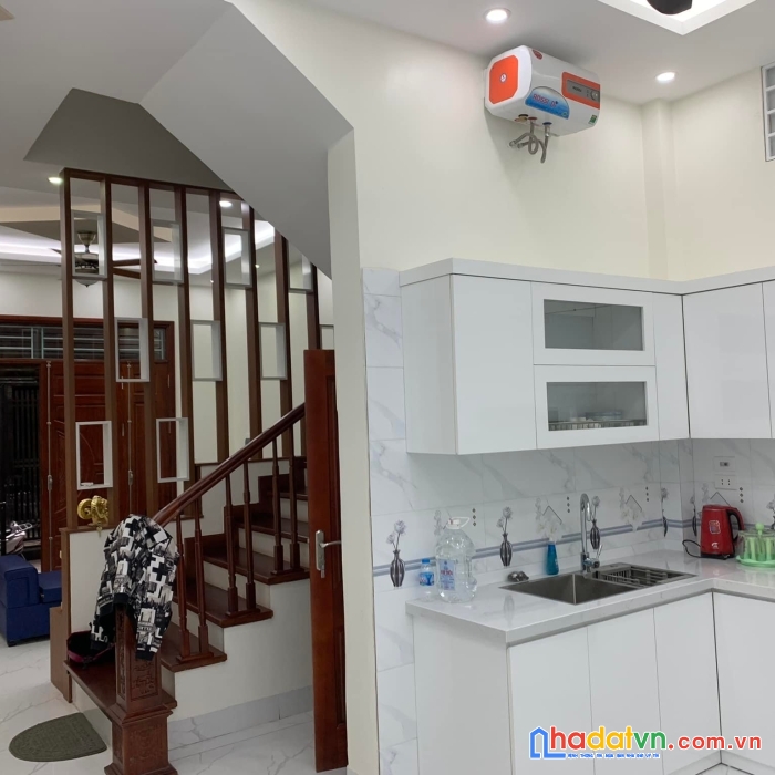 Bán nhà phạm văn đồng cực gần phố, ngõ thẳng 36m, 5 tầng, giá nhỉnh 3 tỷ