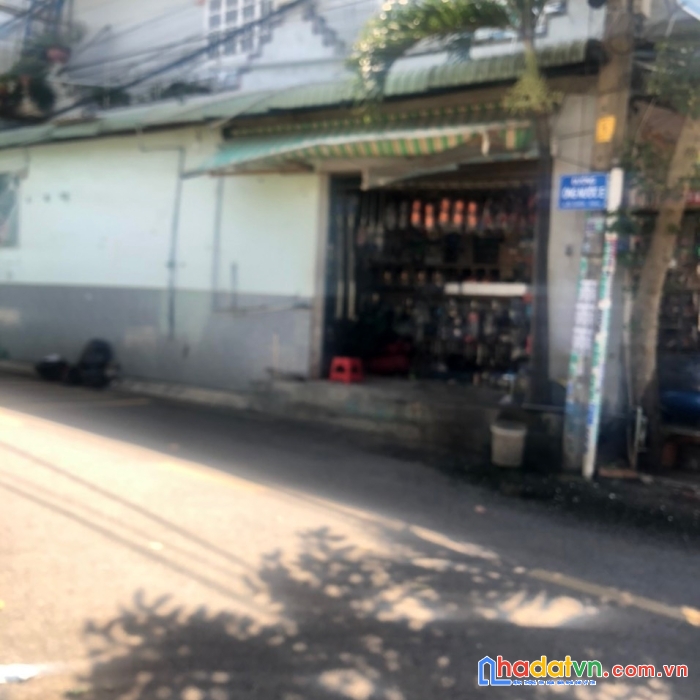 Bán gấp nhà mặt tiền đường ống nước e, nhựa 7m, 4x8, 1tỷ3