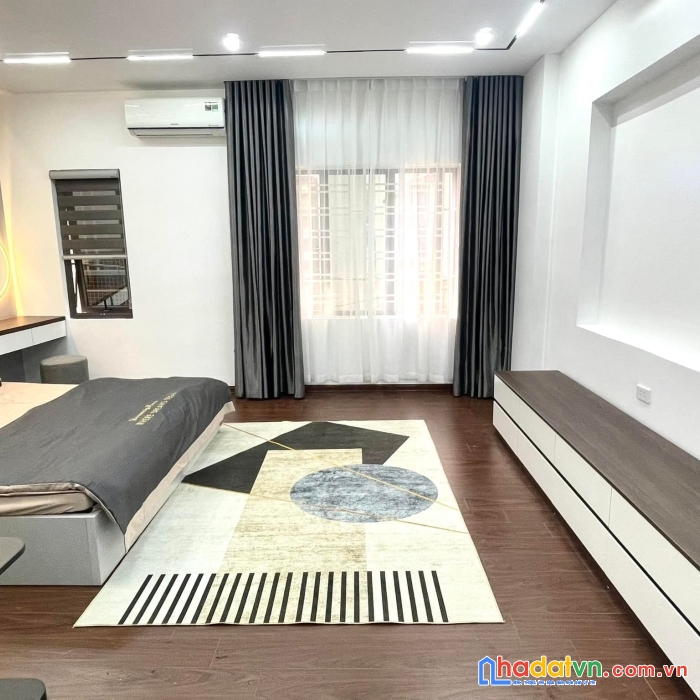 Bán nhà mặt phố nguyễn ngọc nại, thanh xuân 130m, 4 tầng. giá: 28 tỷ