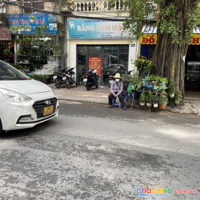 Nhà chính chủ mặt phố hoàng hoa thám- ba đình- hà nội